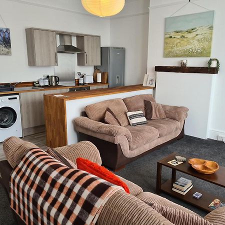 Gorgeous Sea View Apartment 5 Mins To The Beach St Leonards-on-Sea 외부 사진