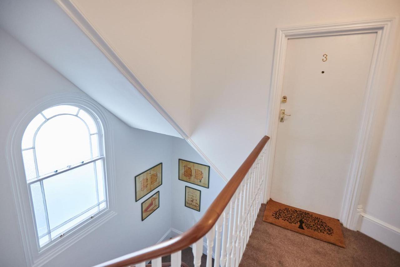 Gorgeous Sea View Apartment 5 Mins To The Beach St Leonards-on-Sea 외부 사진
